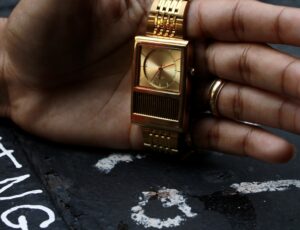 Gold Privacy Watch_2023 LES photoshoot